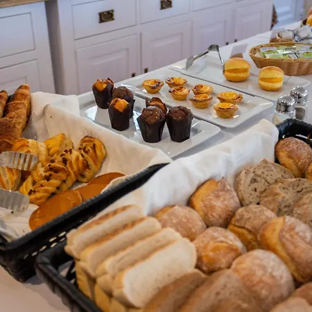 De - Fatima Hotel Ourém