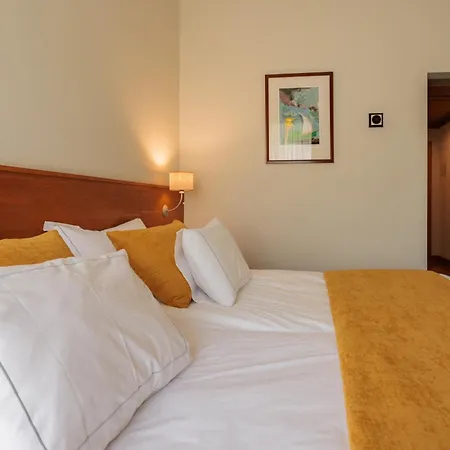 De - Fatima Hotel *
