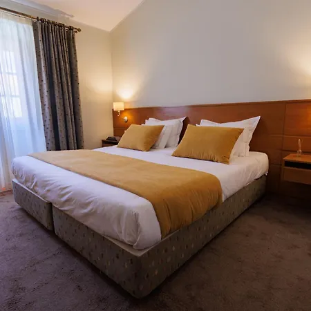 De - Fatima Hotel Ourém