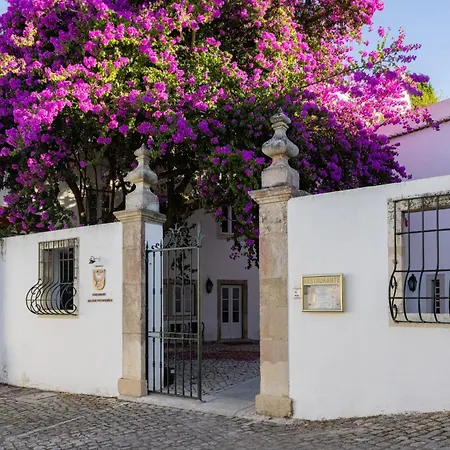De - Fatima Hotel